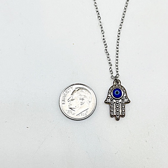 Evil Eye Hamsa Necklace in Stainless Steel, NWT, Gift Box, 14” to 18” - Picture 5 of 6